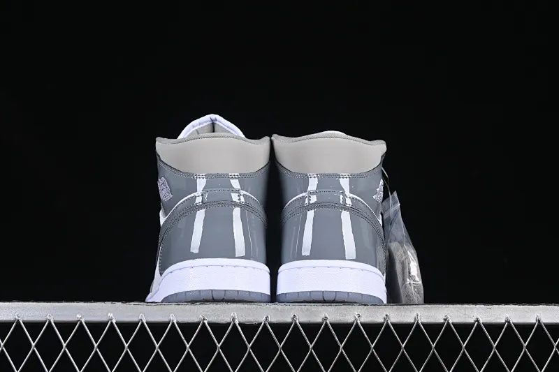 All categories Air Jordan Jordan series basketball shoes Air Jordan 1 Mid Air Jordan 1 Mid AJ1 Joe 1 white gray mid-top cultural and casual sneakers HF3193-100